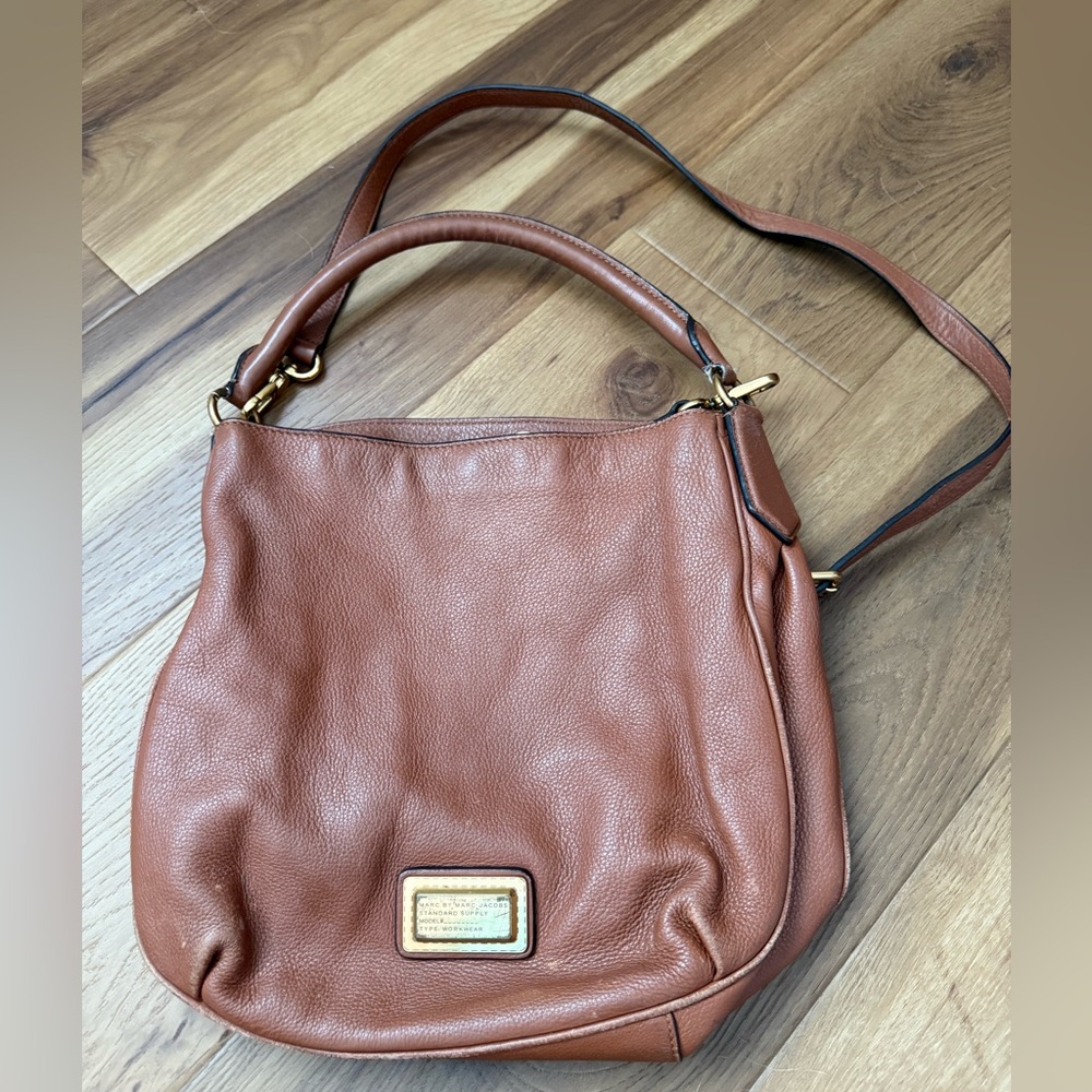 Marc Jacobs Tan Leather Shoulder Bag